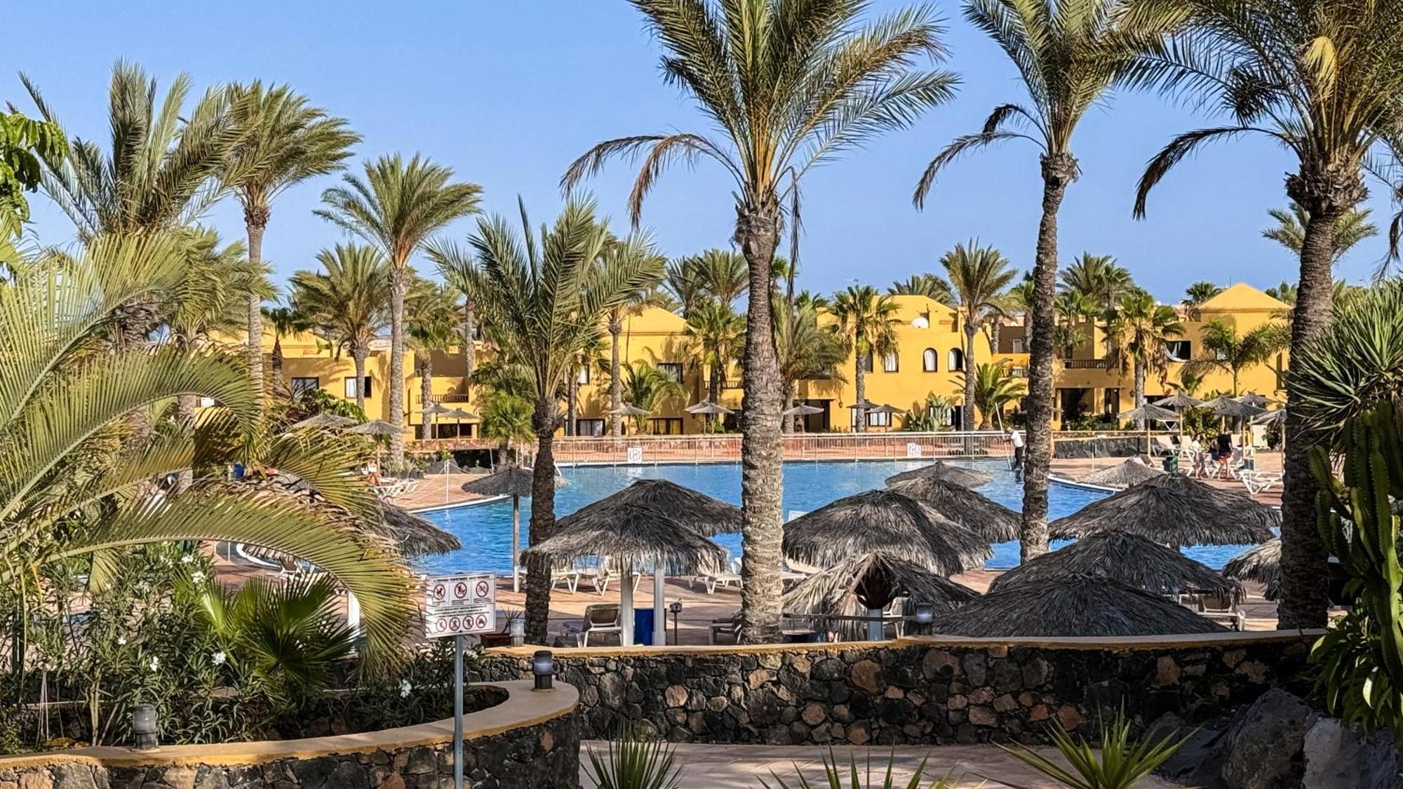 Golden Dream, Swimming Pool And Parking Βίλα Κοραλέχο Εξωτερικό φωτογραφία